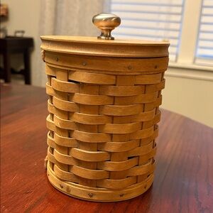 Longaberger Handmade Wooden Basket with Lid